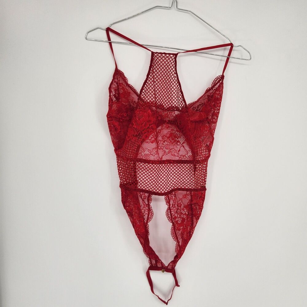 Adore Me Women's Small Red Crotchless Bodysuit NWT‎